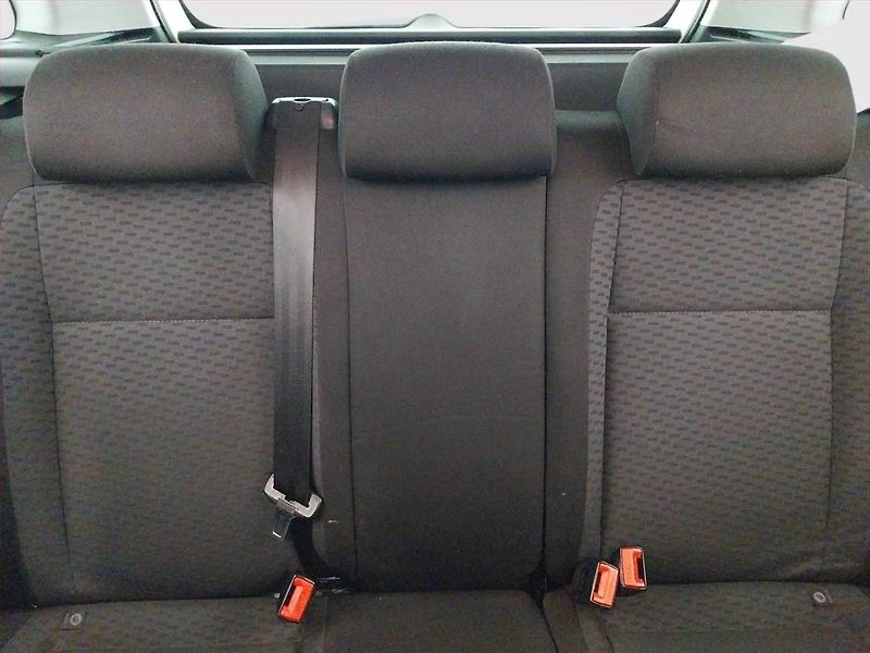 Škoda Fabia (2013) 1.2 TSI, Serv.kniha, nová STK - fotka 10 z 18