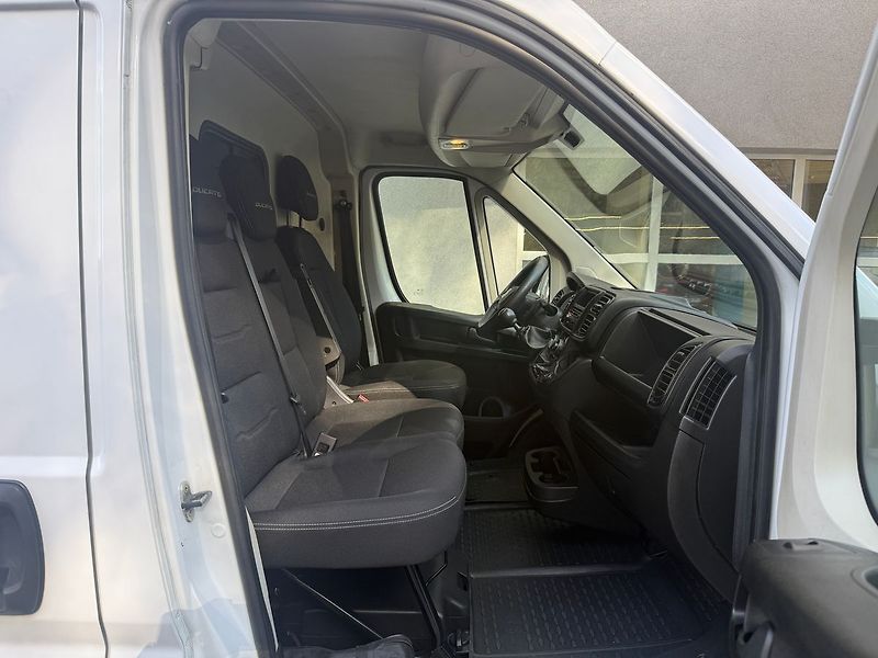 Fiat Ducato 2.2 MultiJet ČR,serv.kn.,DPH - fotka 15 z 23