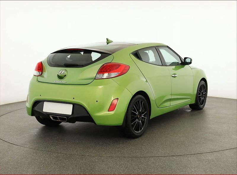 Hyundai Veloster (2012) 1.6 GDI, Tempomat - fotka 5 z 15