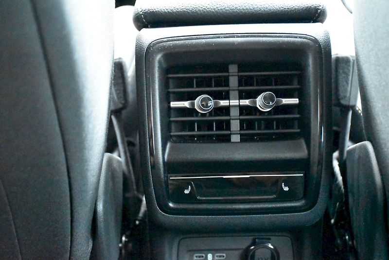 Škoda Kodiaq (2025) iV  PHEV 1.5 TSI 150 kW DSG - fotka 30 z 30