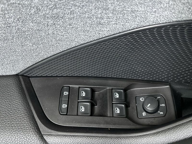 Škoda Octavia Top Selection DSG - fotka 21 z 29