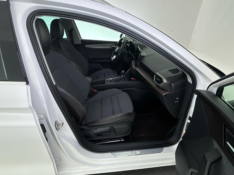 Seat Leon Xcellence - fotka 9 z 31