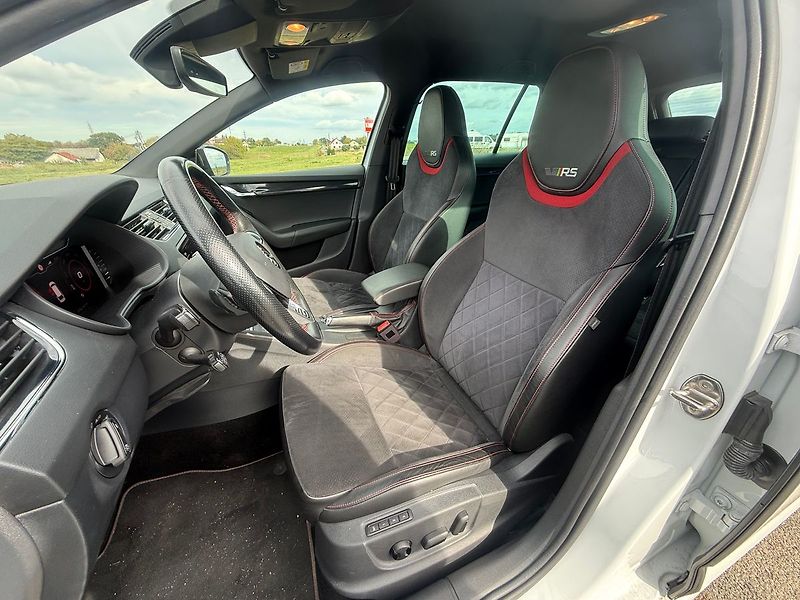 Škoda Octavia 2,0 TDI RS 135 kW 4X4 DSG ODPO - fotka 10 z 21