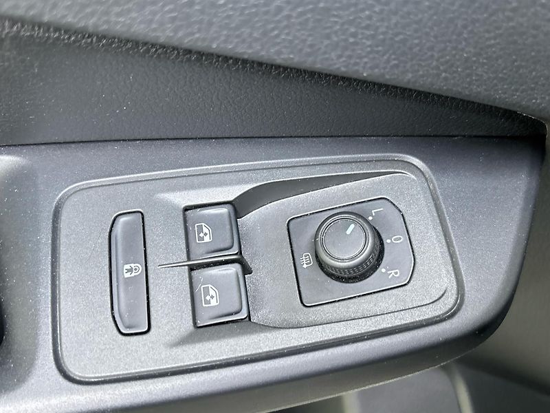 Volkswagen Caddy California Maxi - fotka 21 z 30