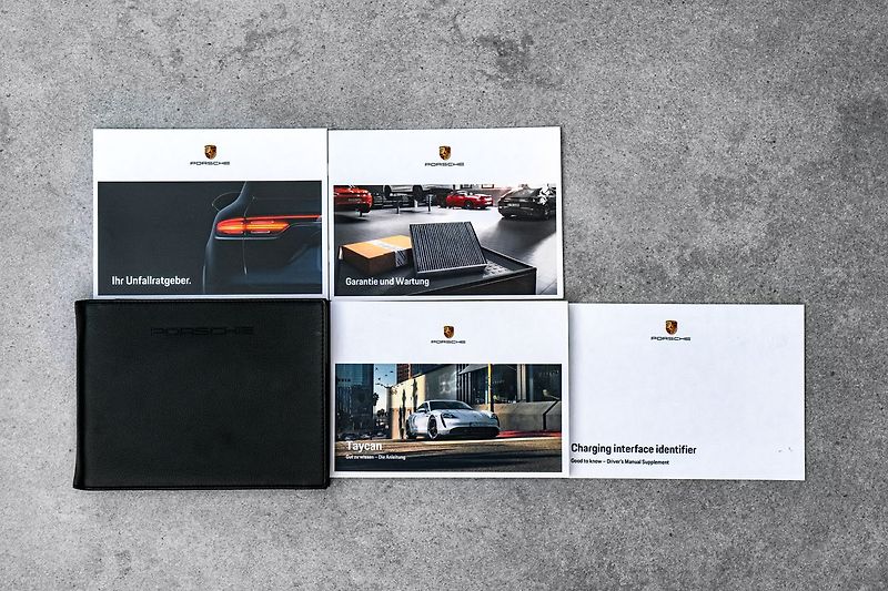 Porsche Taycan PDCC, ventilace, pano - fotka 29 z 41