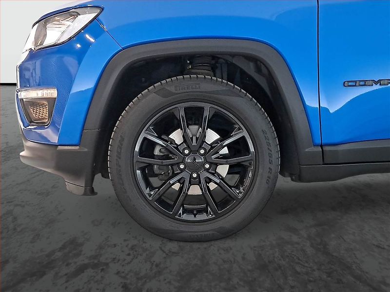 Jeep Compass (2020) 1.3 T-GDI, Kůže, Tempomat - fotka 14 z 18