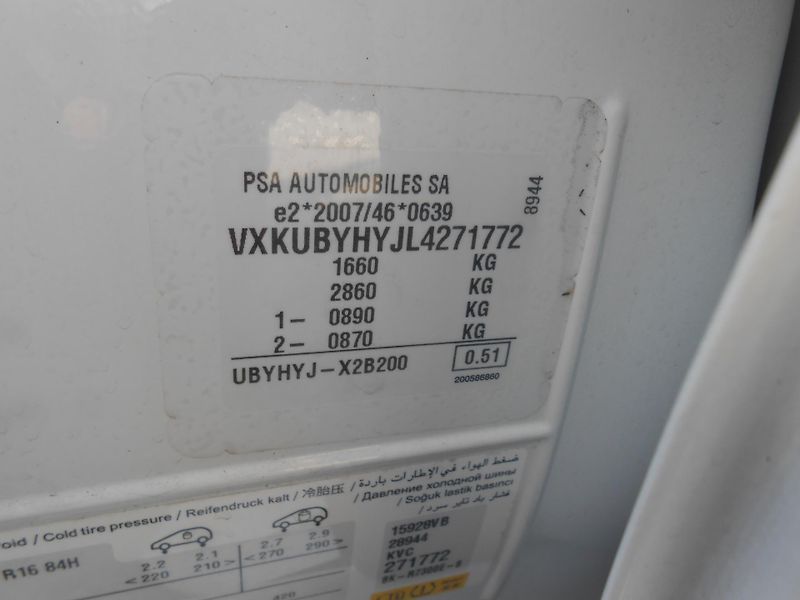 Opel Corsa 1.5CDTi,FULL LED,92000Km - fotka 2 z 38