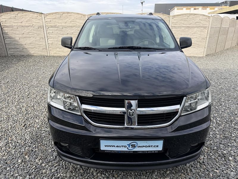Dodge Journey 2.0CRD KLIMA NAVI KŮŽE AUTOMAT - fotka 7 z 148