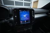Volvo XC40 2,0 B3 NAVI KAMERA 360° TAŽNÉ - náhled 30