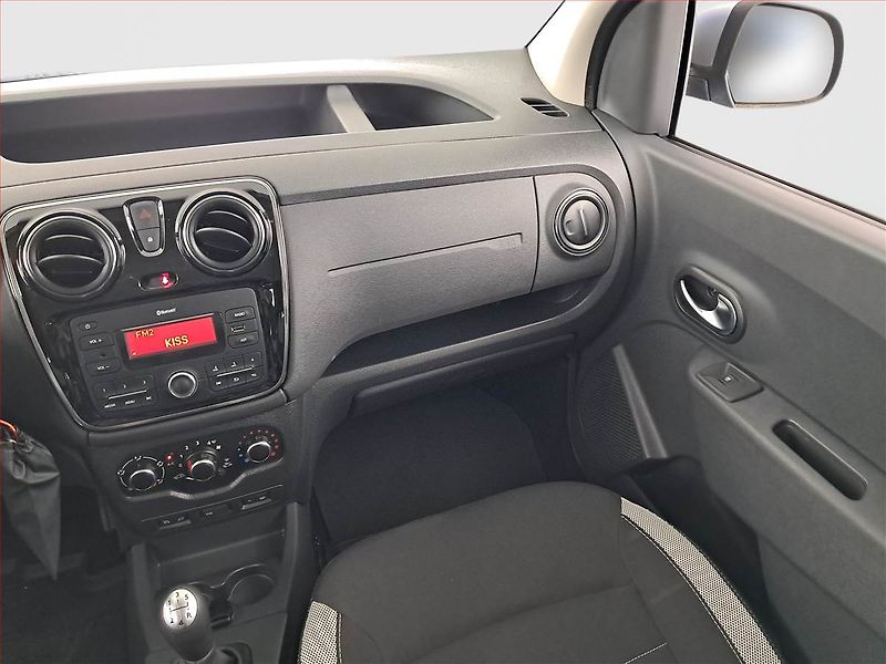 Dacia Dokker (2019) Stepway 1.6 SCe, 5Míst, ČR - fotka 8 z 14