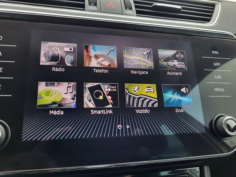 Škoda Superb III FL 2.0 TDi DSG STYLE+ *ČR - fotka 15 z 46