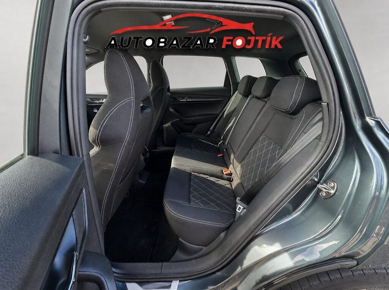 Škoda Karoq (2019) 2.0 TDi 110kW 4x4 Sportline DS - fotka 12 z 21