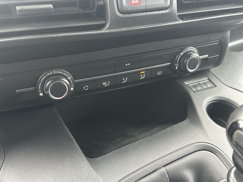 Citroën Berlingo (2022) 1.5 HDI LIVE PACK - fotka 14 z 30