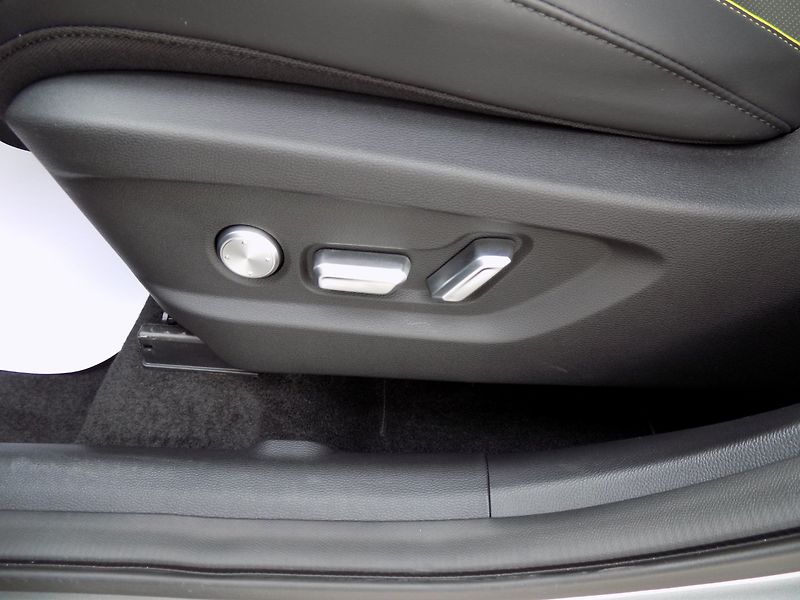 BAIC X5 (2025) 1.5T/AT/Pixel-LED/PANO/DPH/ - fotka 22 z 41