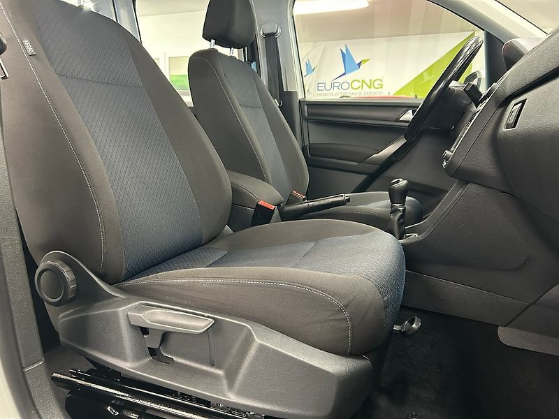 Volkswagen Caddy (2016) Maxi Life 1.4 TGI 2016 | Záruk - fotka 28 z 62