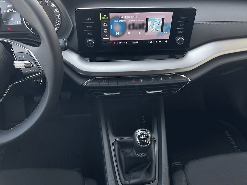 Škoda Octavia (2024) Combi Active 2,0TDI 115k - fotka 12 z 19