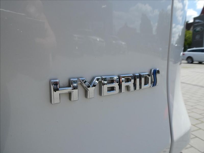 Toyota RAV4 2,5 Hybrid,1.maj,ČR,tažné - fotka 32 z 33