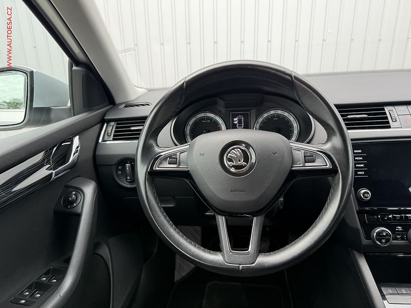Škoda Octavia (2017) 1.4 G-Tec, ČR, Style - fotka 13 z 19