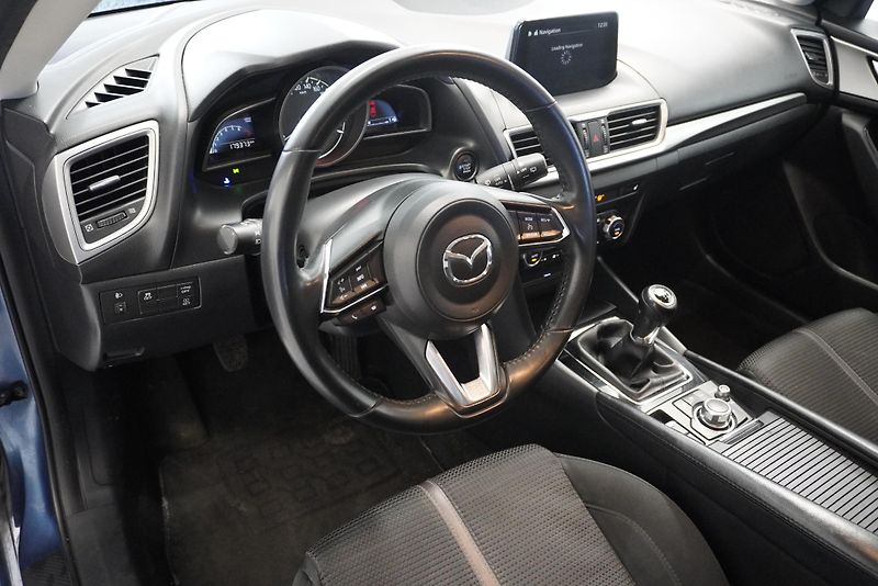 Mazda 3 MAZDA 3  2.0 SKYACTIV-G - fotka 12 z 26