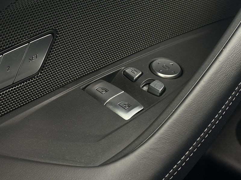 BMW M4 (2023) XD Competition 50 JAHRE, DPH   - fotka 24 z 66
