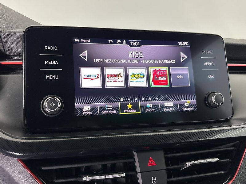 Škoda Kamiq DSG Monte Carlo - fotka 12 z 30