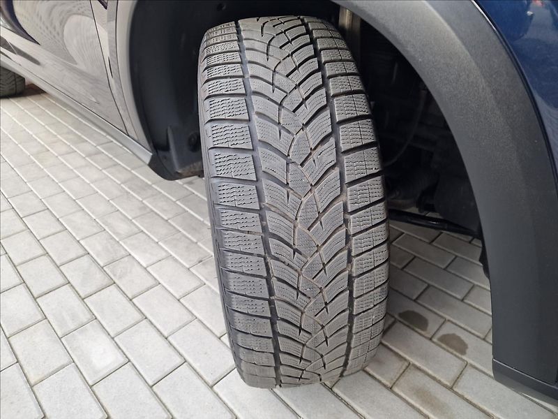 Mercedes-Benz GLE 2,0 350de 4Matic,původ ČR,1.Ma - fotka 44 z 50