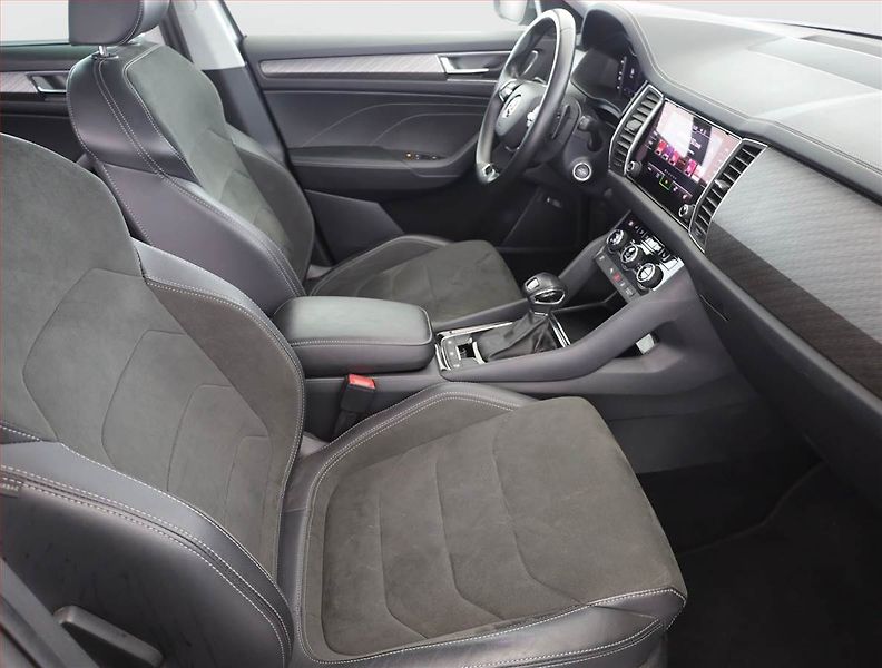 Škoda Kodiaq (2022) Style 2.0 TDI, digi klima - fotka 7 z 17