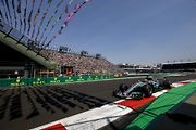 44 Lewis Hamilton