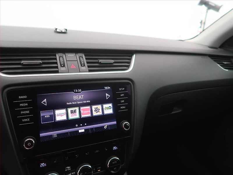 Škoda Octavia (2018) Style 1.5 TSI, Automat - fotka 12 z 19