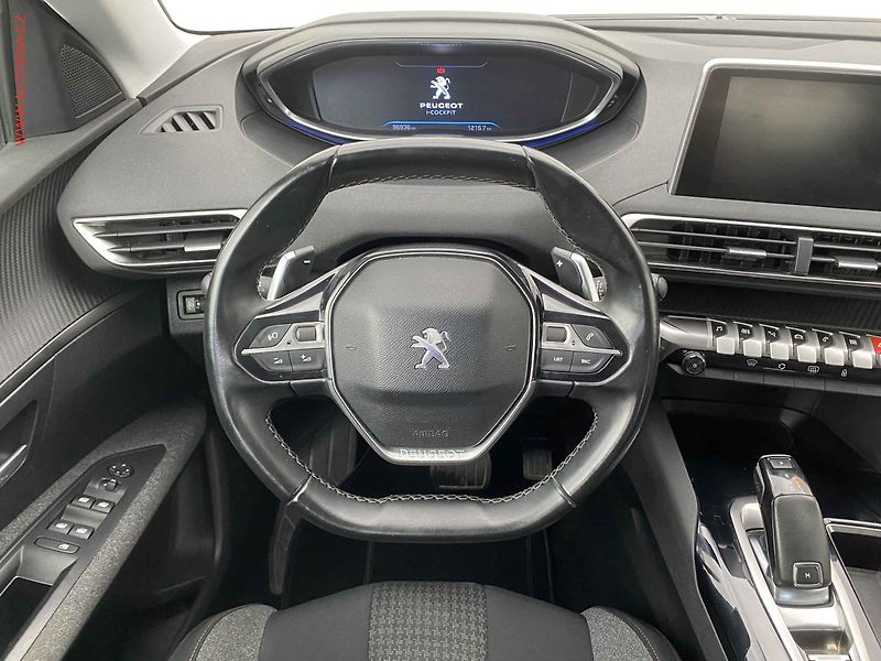 Peugeot 3008 (2017) 1.2PT, Active, AT - fotka 11 z 17