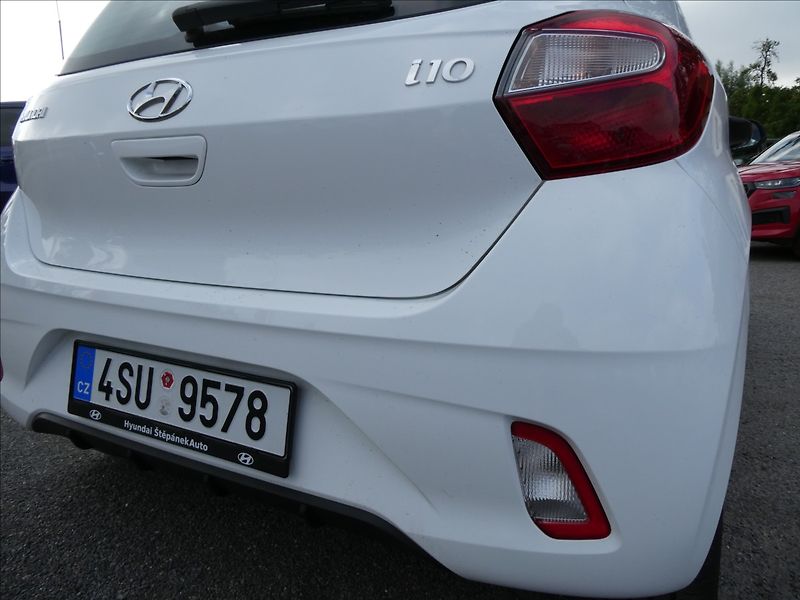 Hyundai i10 1,0 MPi 50kW Classic,tempomat - fotka 10 z 40