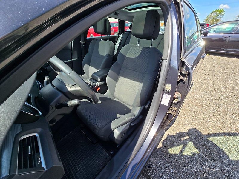 Peugeot 508 (2011) 1.6 16V SW - fotka 10 z 23