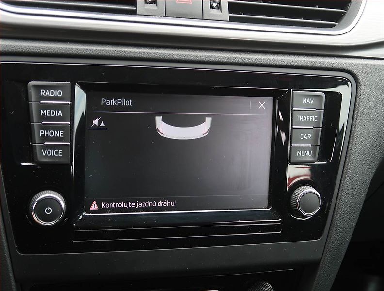 Škoda Rapid (2017) Ambition 1.4 TDI, Serv.kniha - fotka 18 z 18
