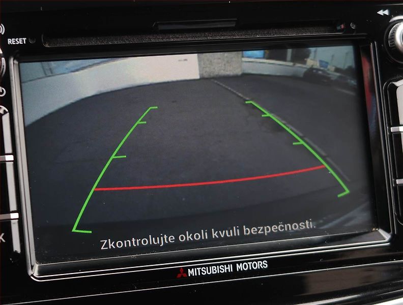 Mitsubishi ASX (2017) 1.6 MIVEC, Serv.kniha, Navi - fotka 18 z 20