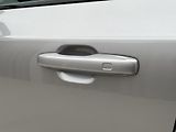 Volvo XC90 (2026) B5 AWD DARK PLUS AUT - náhled 17
