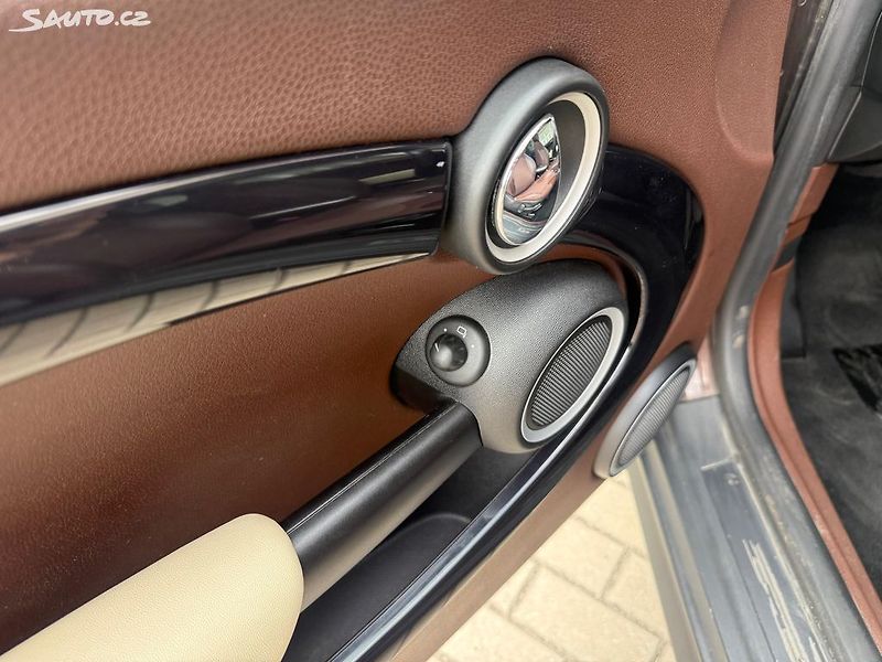 Mini Clubman (2008) 1.6D, 80kw Automat - fotka 13 z 22