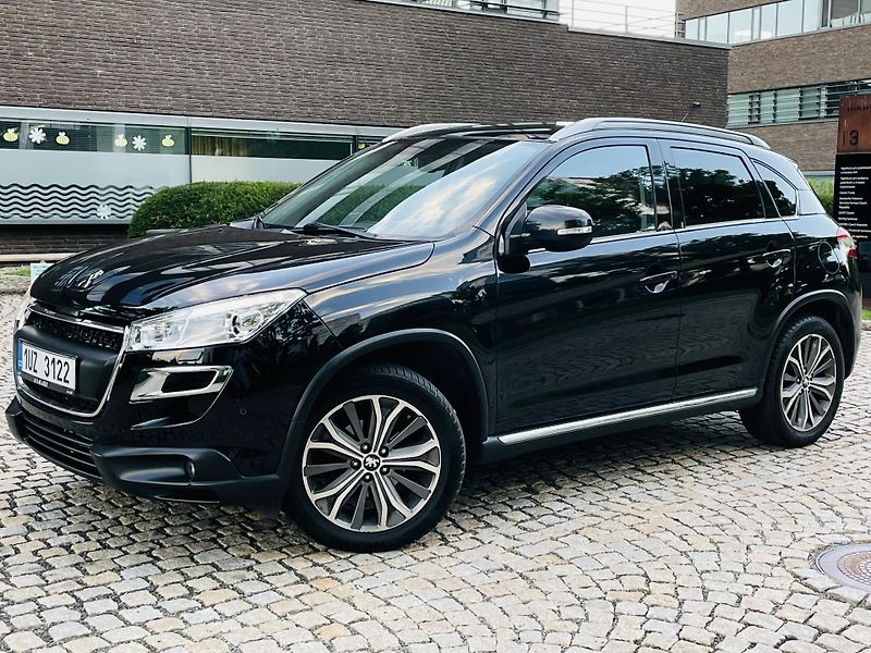 Peugeot 4008 1.8HDI 4x4 VÝHŘEV KAMERA TAŽNÉ - fotka 3 z 47