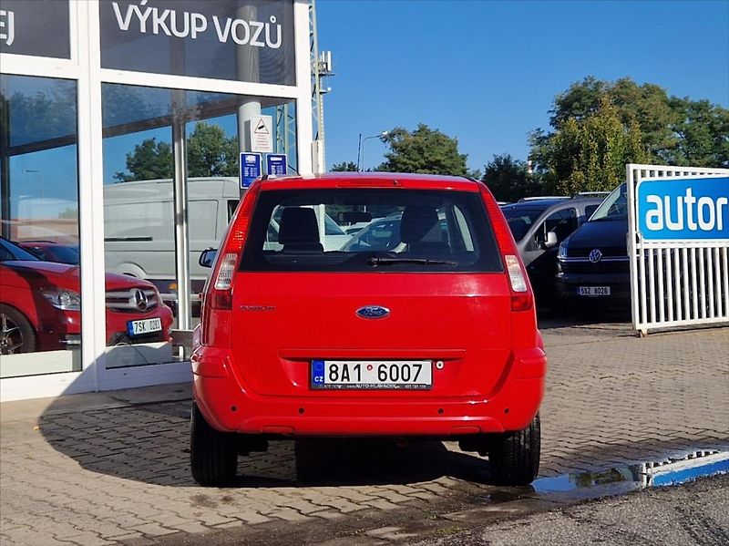 Ford Fusion 1,4 i SENZORY AUTAC PO SERVISU - fotka 4 z 35