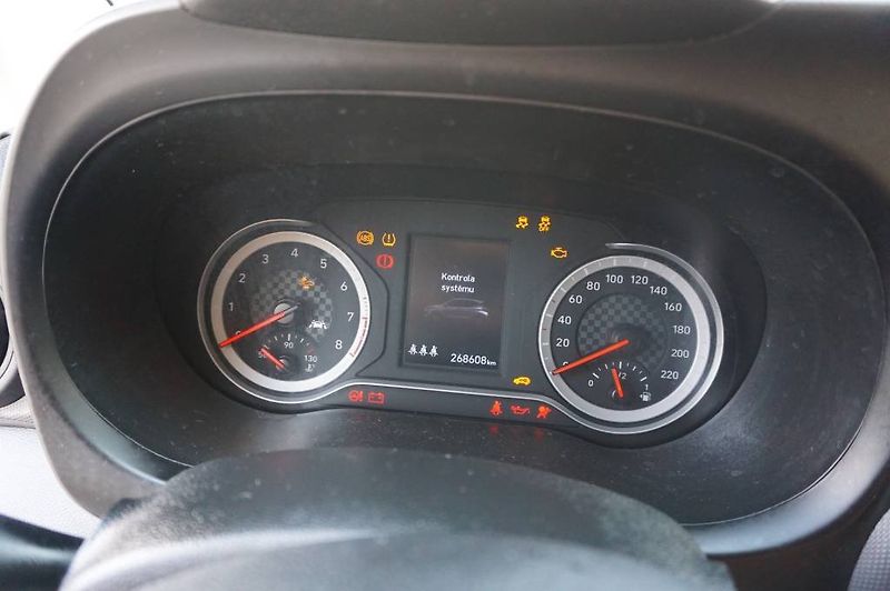 Hyundai i10 (2022) 1,0 1 MAJ .V ČR. - fotka 18 z 26