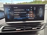 Peugeot 5008 (2024) 1.2 PT 130 ALLURE PACK EAT8 - náhled 21
