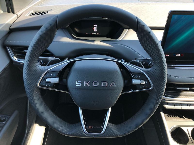Škoda Elroq Sportline 85 - fotka 18 z 30