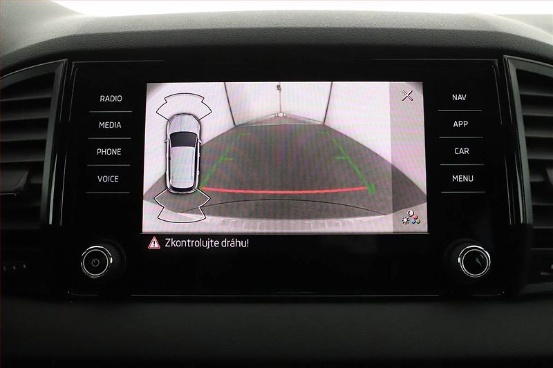 Škoda Karoq (2022) Sportline 2.0 TDI - fotka 20 z 23