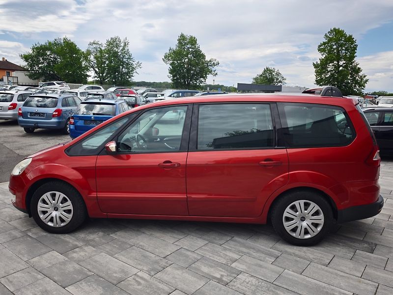 Ford Galaxy (2006) 2,0 TDCi 103 Kw Ghia 7 míst - fotka 8 z 29