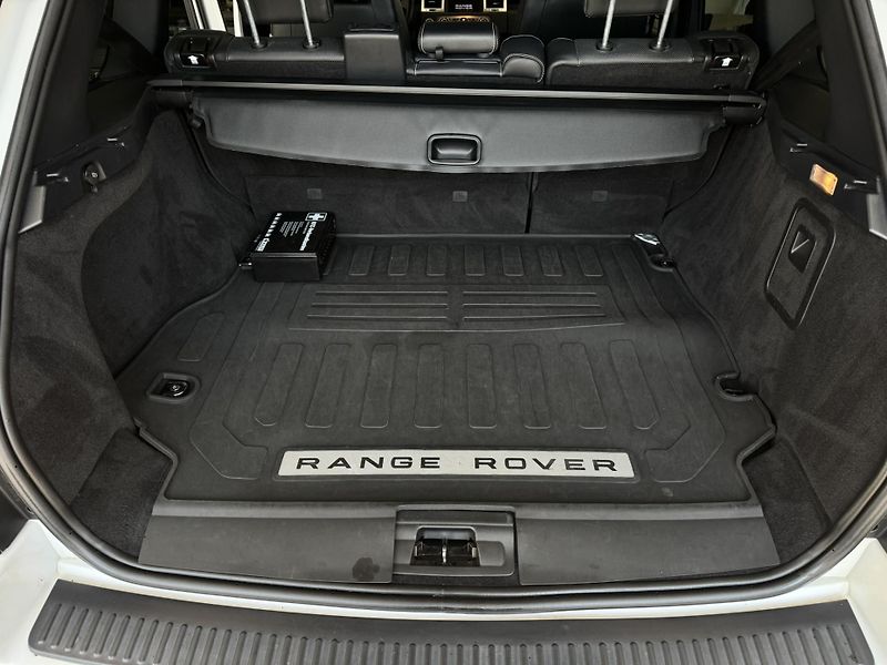 Land Rover Range Rover Sport (2013) SDV6 HSE - fotka 17 z 18