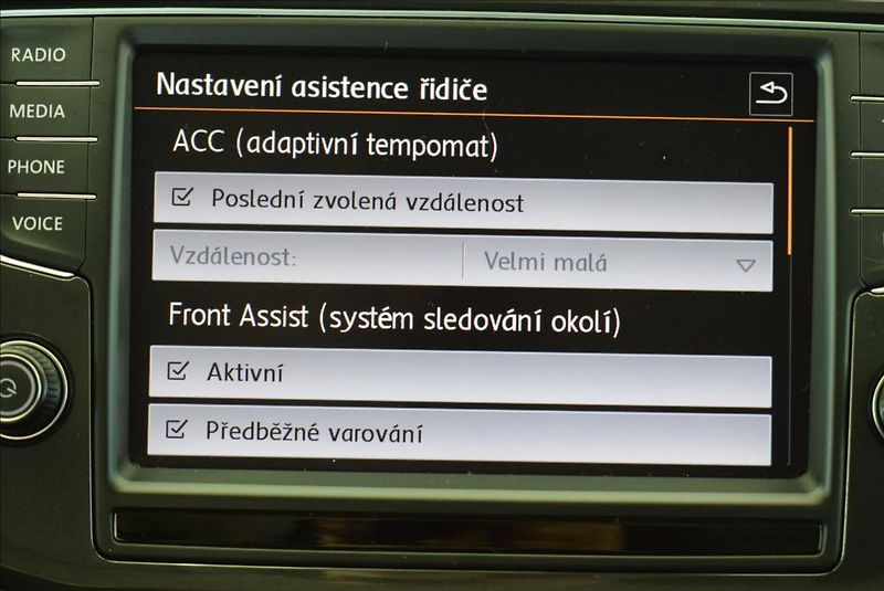 Volkswagen Tiguan 2,0 TDI, DSG,Head Up,Virtual, - fotka 25 z 55
