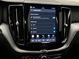 Volvo XC60 B4 AWD MOMENTUM PRO AUT - náhled 28