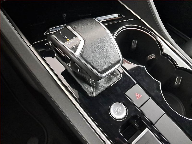 Volkswagen Touareg (2020) 3.0 TDI, 4x4, Vzduch, ACC - fotka 13 z 34