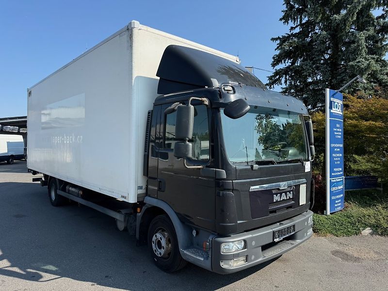MAN TGL 12.250 hydraulické čelo - fotka 2 z 20