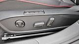 Volkswagen Golf (2023) GTI 2.0TSI 180kW DSG - náhled 18