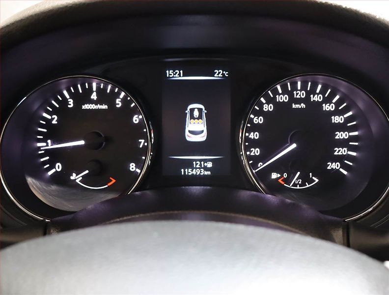 Nissan Pulsar (2016) 1.2 DIG-T, Serv.kniha - fotka 11 z 19